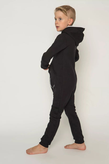 Sofa Killer juodas vaikiškas kombinezonas su juodais rankogaliais