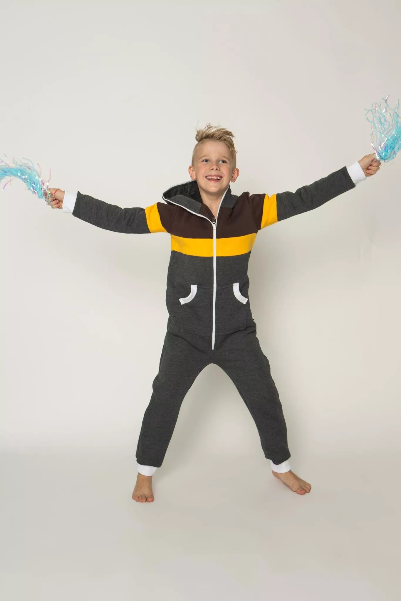 Sofa Killer grafito spalvos vaikiškas kombinezonas rudais pečiais