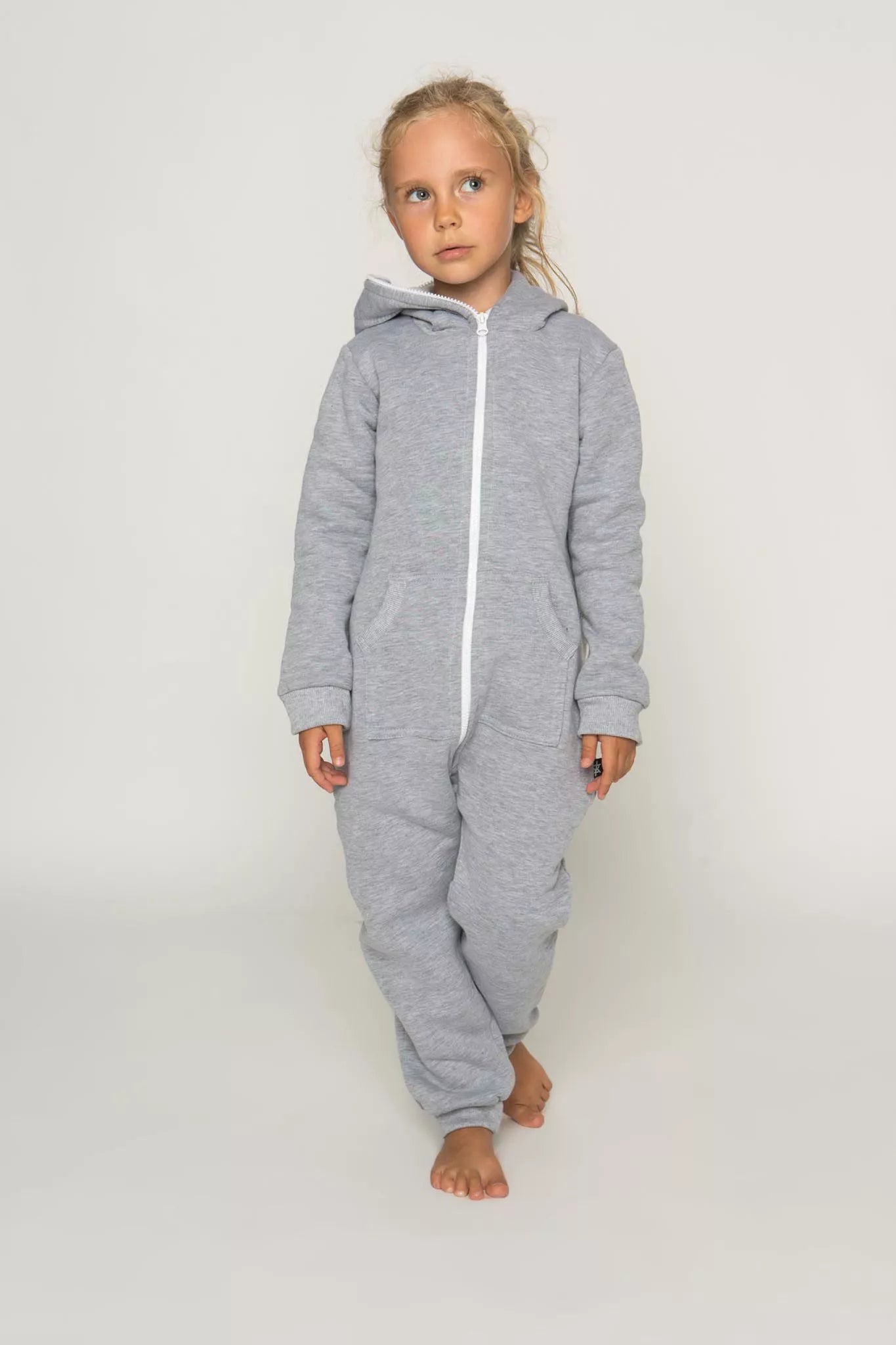 Sofa Killer šviesiai pilkas vaikiškas kombinezonas
