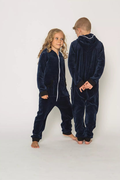 Sofa Killer tamsiai mėlynas vaikiškas veliūrinis kombinezonas