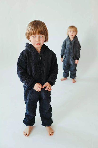 Sofa Killer vaikiškas tamsiai pilkas frotinis bambuko kombinezonas